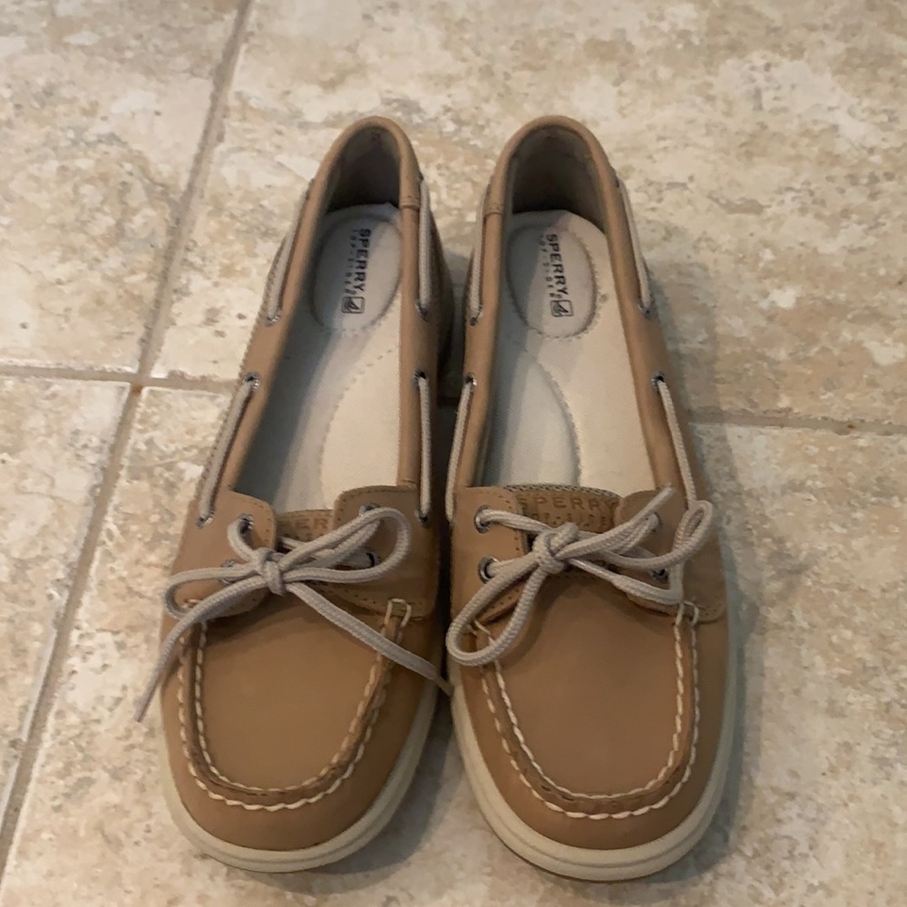Sperry Angelfish Boat Shoe. Size 9.5